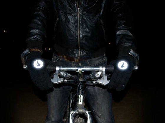 Suck UK 夜光骑行车手手套/Reflective biker gloves